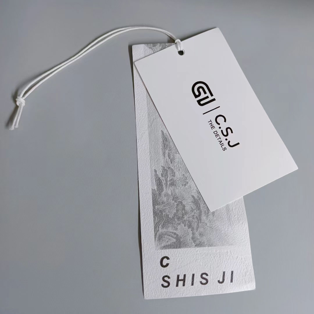 Customised Fashion Design Paper Clothing Labels Personalised Hang Tags with Logo for Clothes Bags Sh